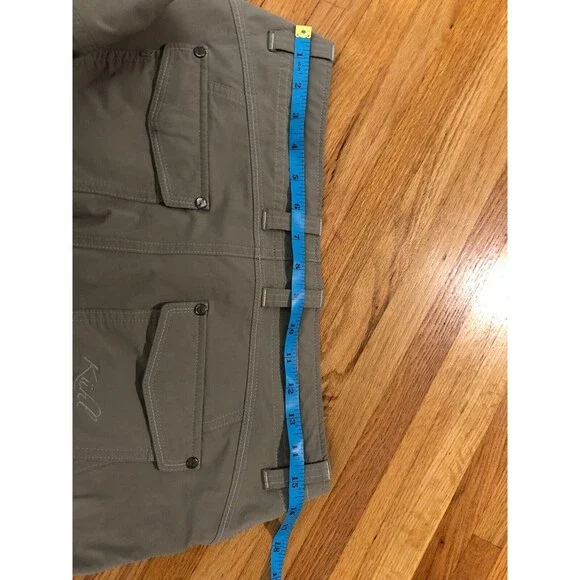 Kuhl Capri Pants Women's 10 Light Gray Cargo Pockets Regular Fit Straight Leg - Picture 5 of 6